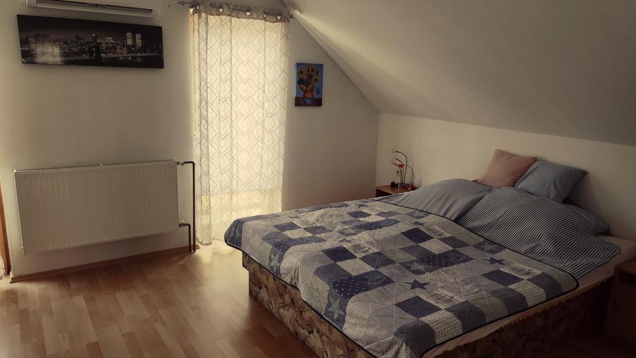 Norbi Vendeghaz Apartment Балатонсарсо Екстериор снимка